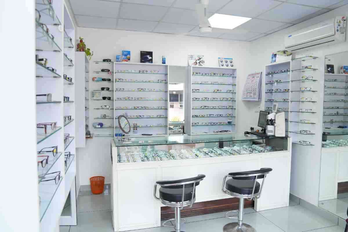 Opticals facility image